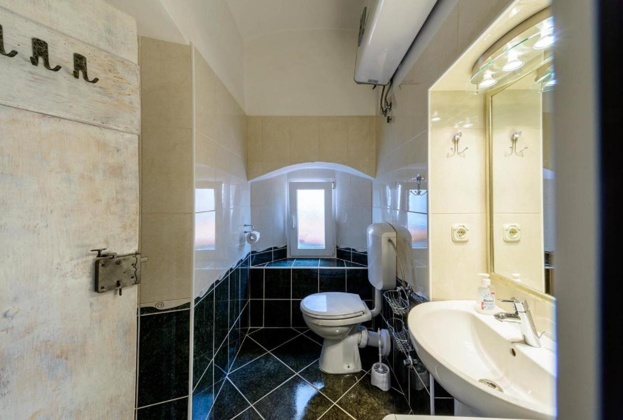 Apartments And Room Le Petit Nono Дубровник Екстериор снимка