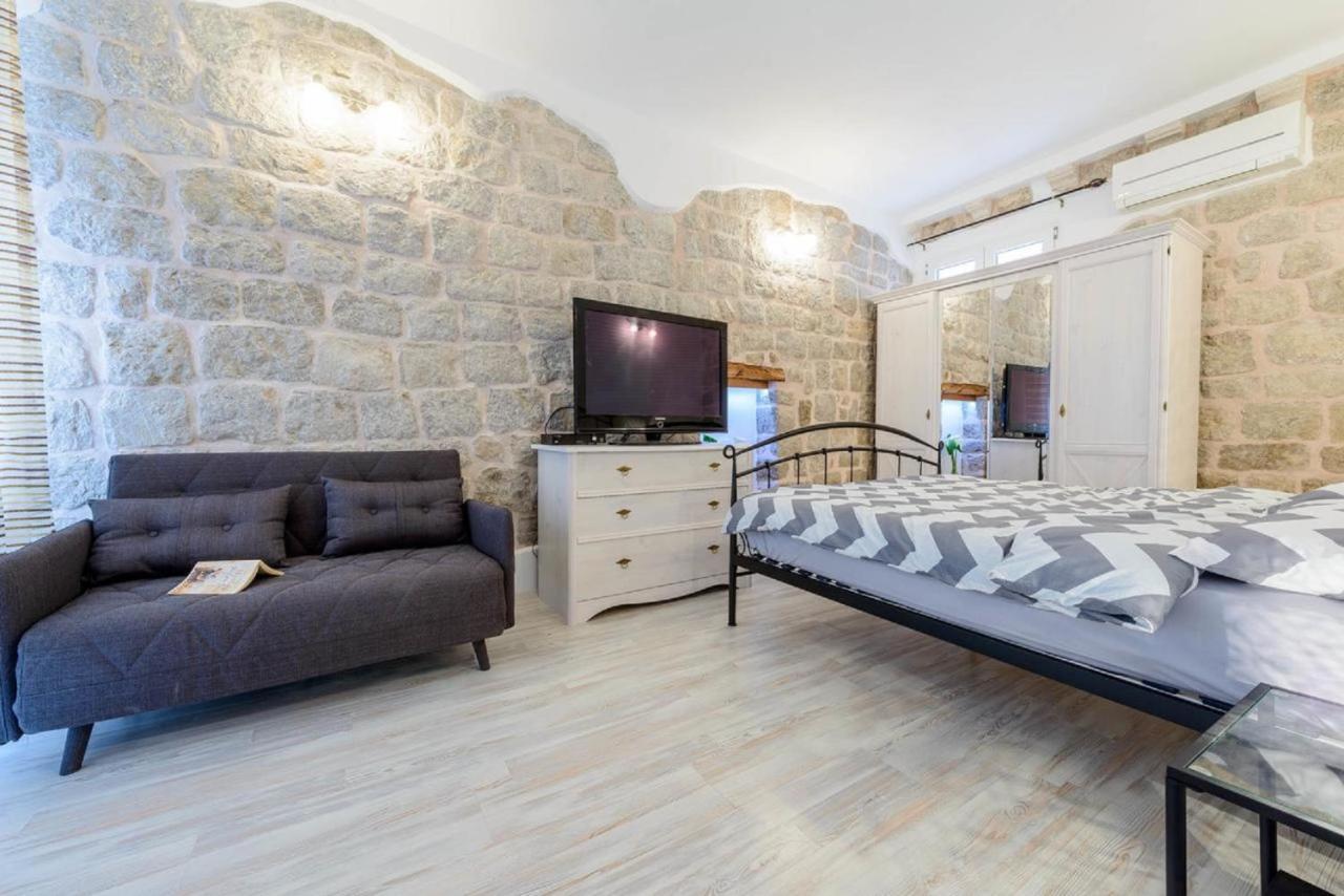 Apartments And Room Le Petit Nono Дубровник Екстериор снимка